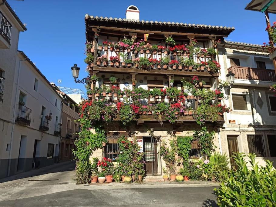 Casa Rural En Candeleda Con Piscina Y Un Maravilloso Jardin Esterno foto
