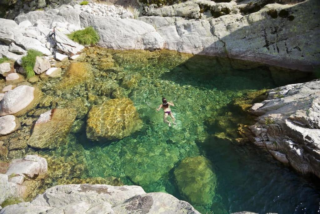 Casa Rural En Candeleda Con Piscina Y Un Maravilloso Jardin Esterno foto