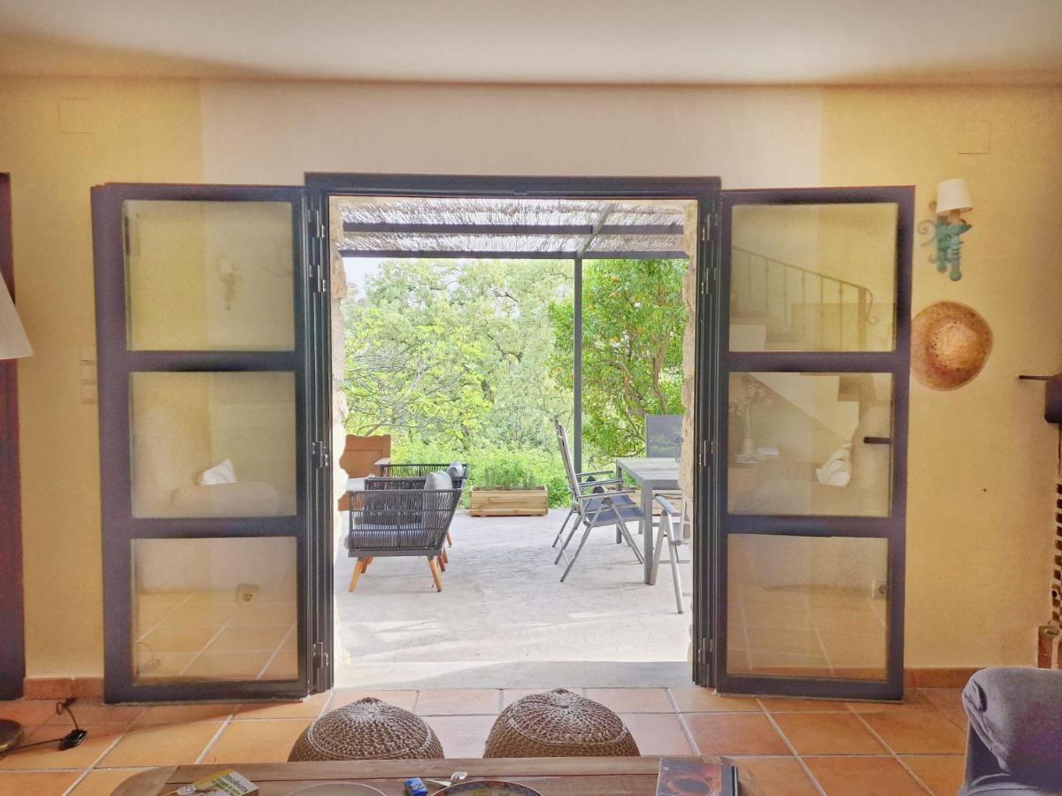 Casa Rural En Candeleda Con Piscina Y Un Maravilloso Jardin Esterno foto