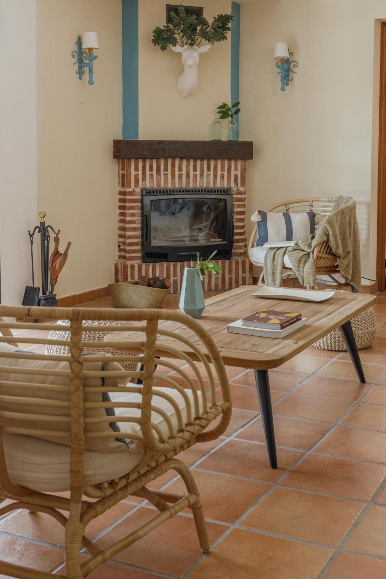 Casa Rural En Candeleda Con Piscina Y Un Maravilloso Jardin Esterno foto