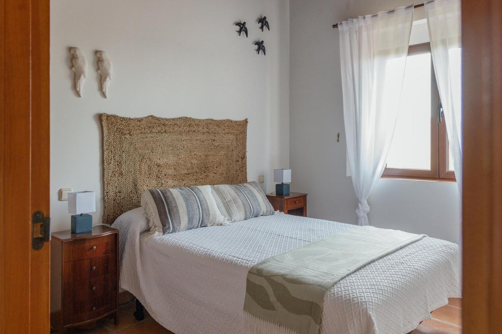 Casa Rural En Candeleda Con Piscina Y Un Maravilloso Jardin Esterno foto