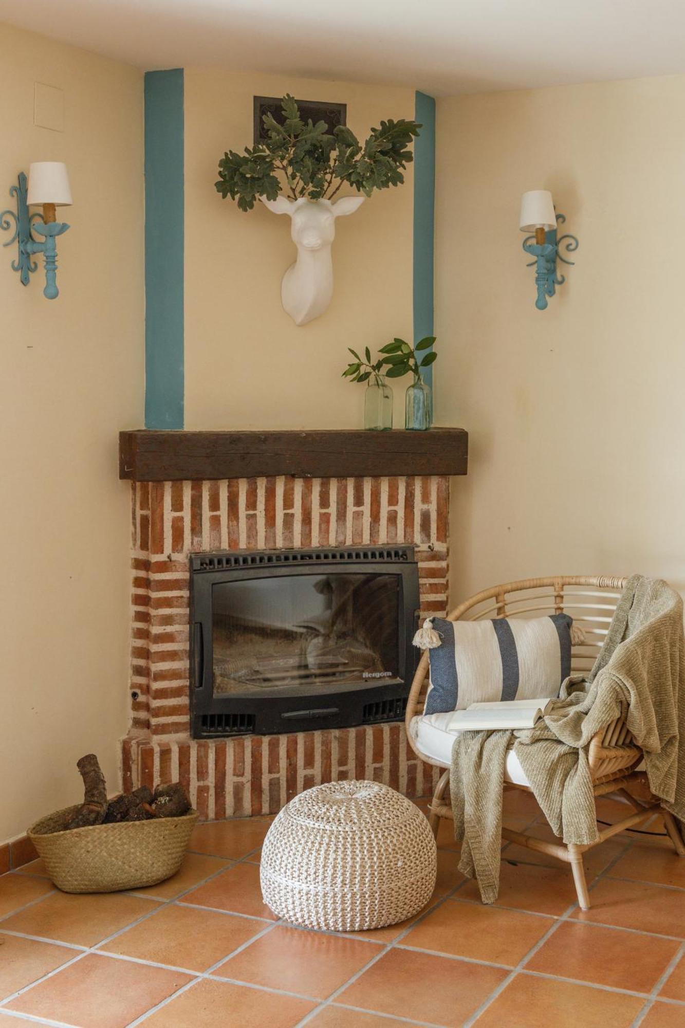 Casa Rural En Candeleda Con Piscina Y Un Maravilloso Jardin Esterno foto