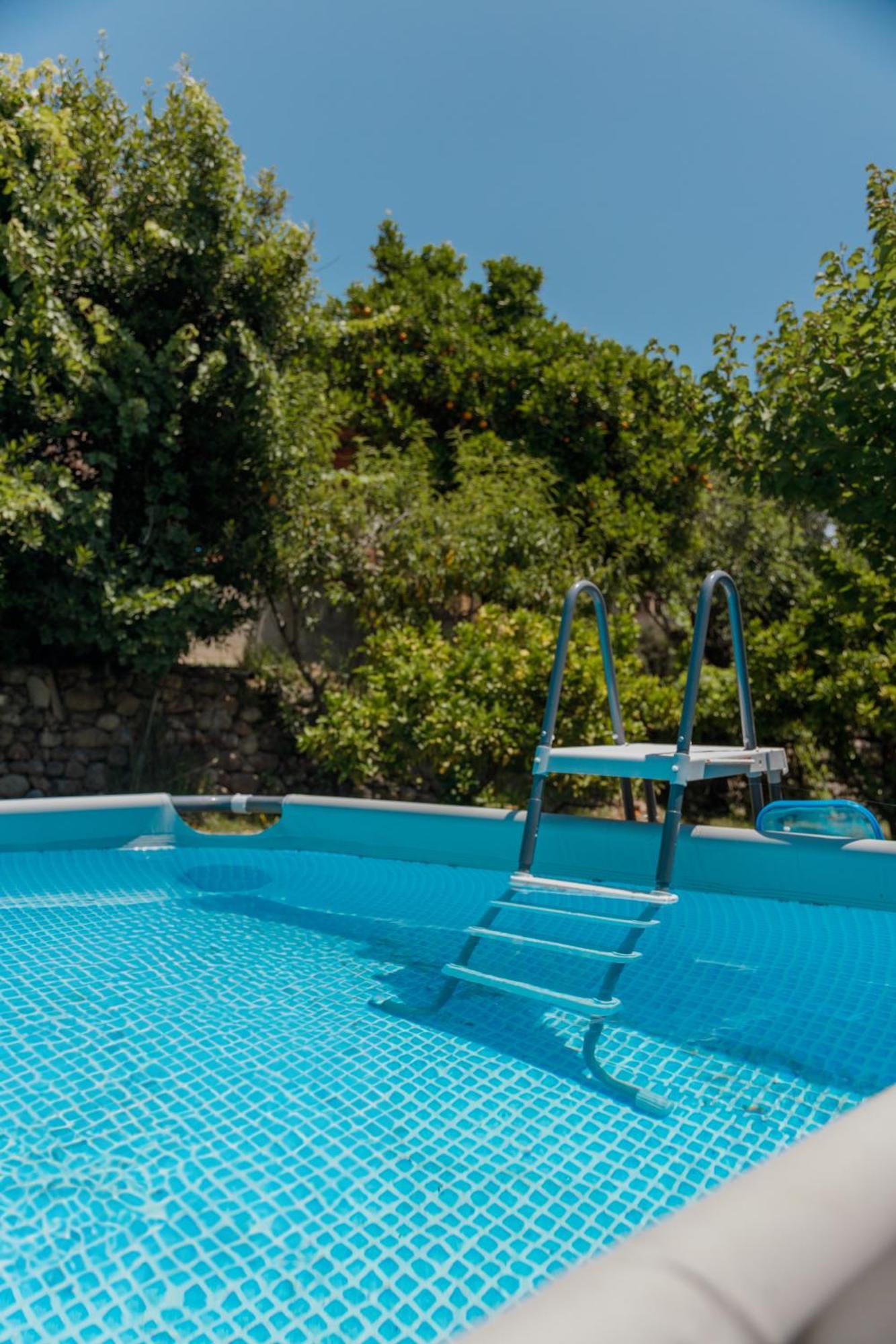 Casa Rural En Candeleda Con Piscina Y Un Maravilloso Jardin Esterno foto